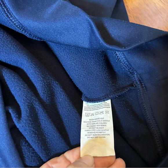 New England Patriots NFL Hoodie | Men’s XL | Navy Blue Pullover Sweatshirt - Picture 5 of 6